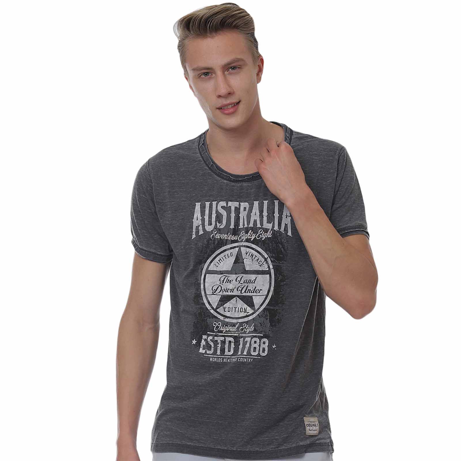 Australia-Photo-Star-T-Shirt-Black