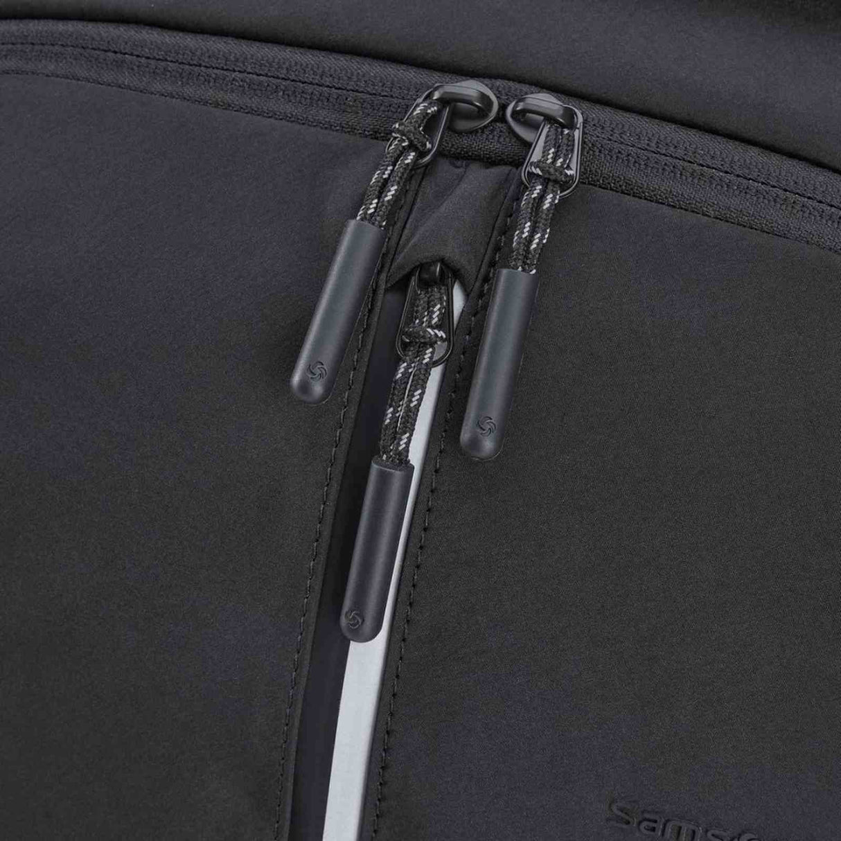 Samsonite-Active-Lite-Weekend-Laptop-Backpack-Black-Zip-Pullers