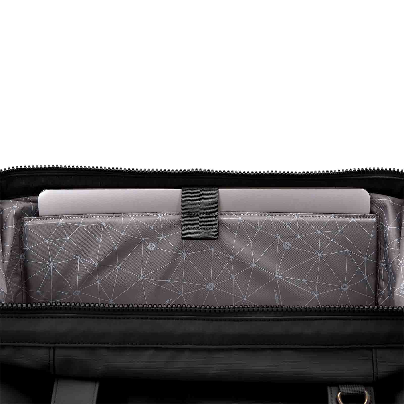 Samsonite-Beyond-Basic-Weekender-Black-Laptop