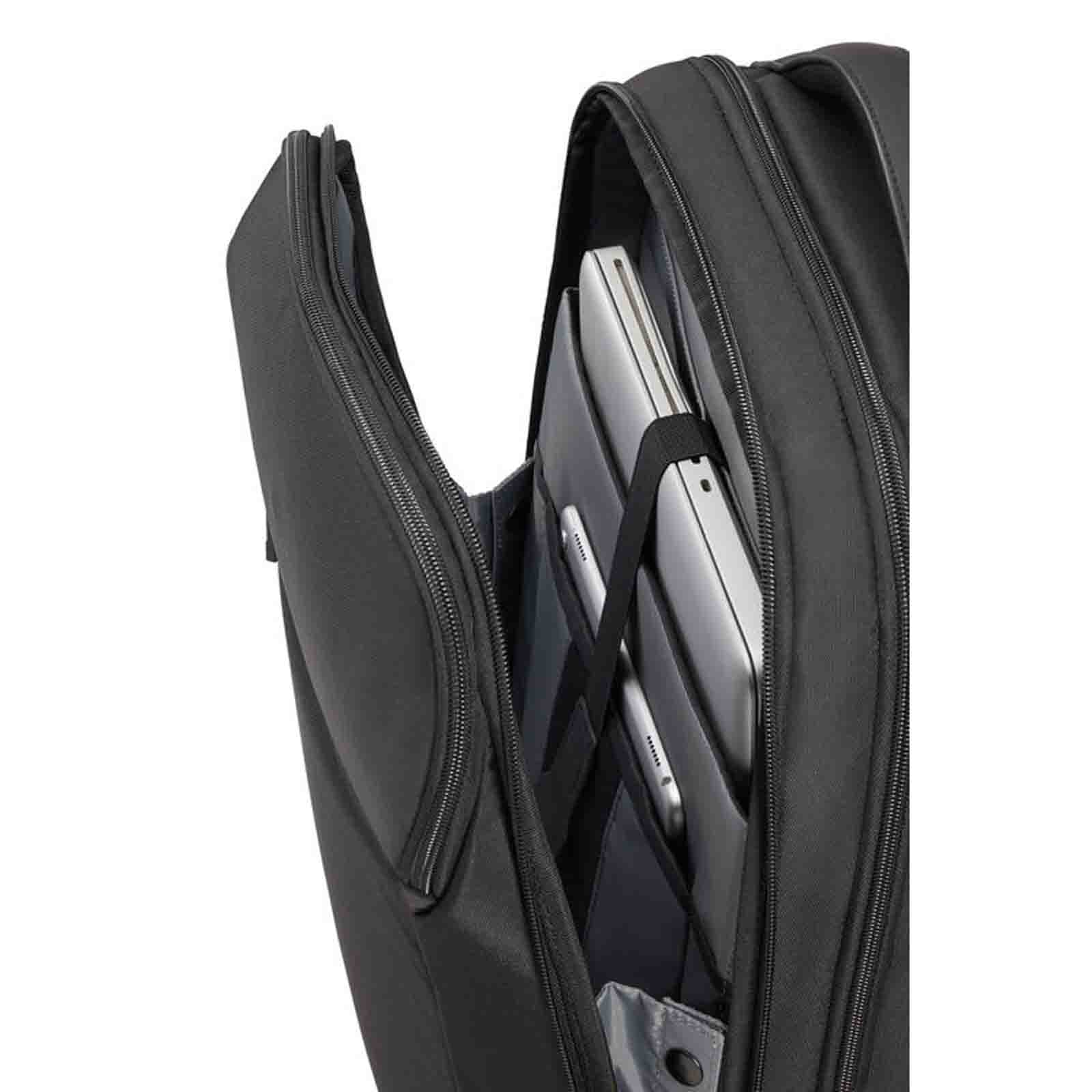 Samsonite-Litepoint-17-Inch-Wheeled-Laptop-Backpack-Pouch