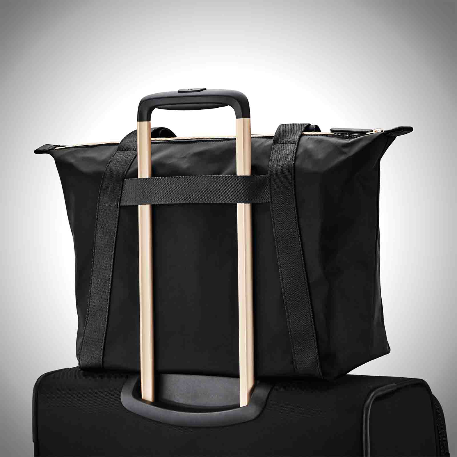 Samsonite-Mobile-Solution-Essential-Classic-Carryall-Black-Smart-Sleeve