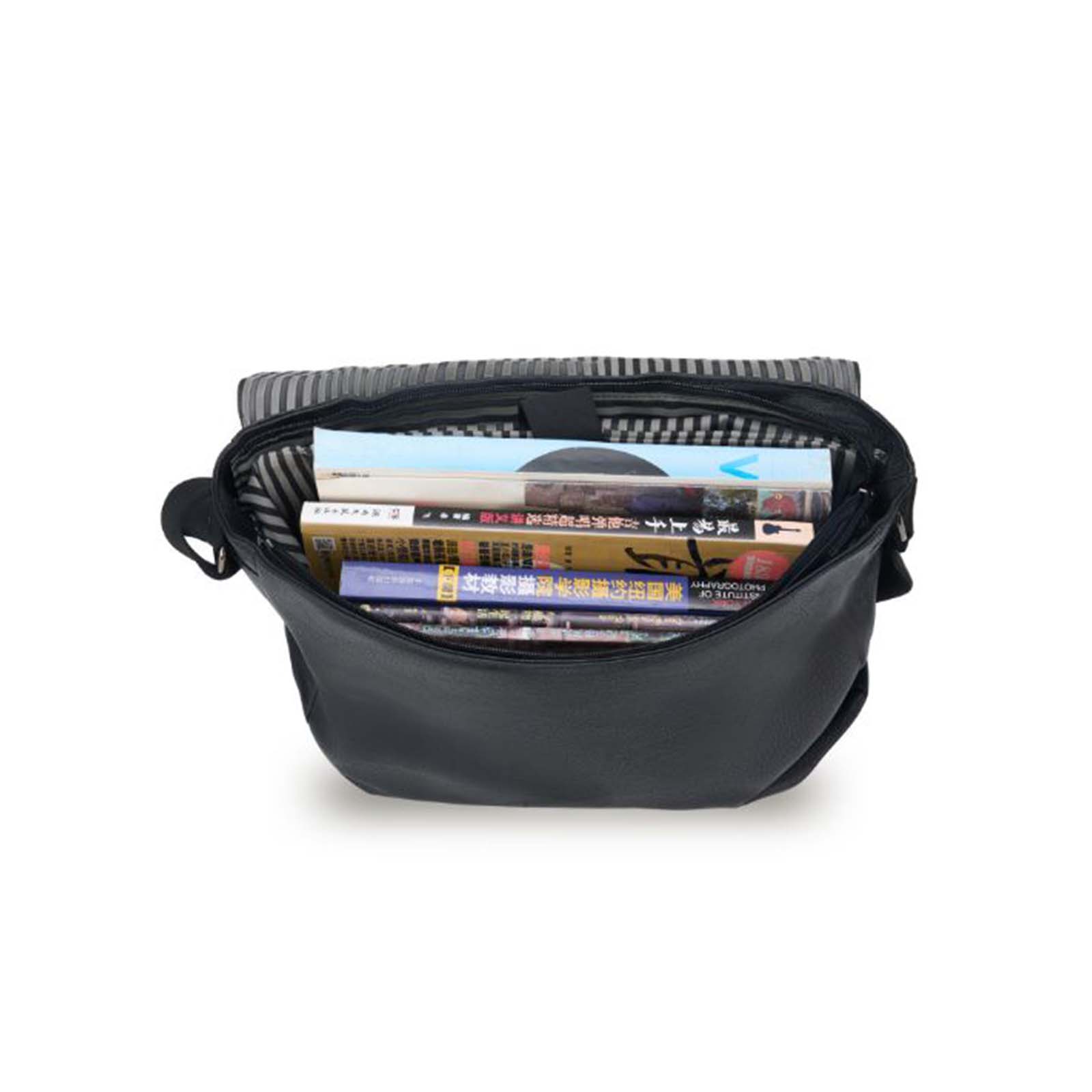 Tosca-Classic-Folio-Black-Open