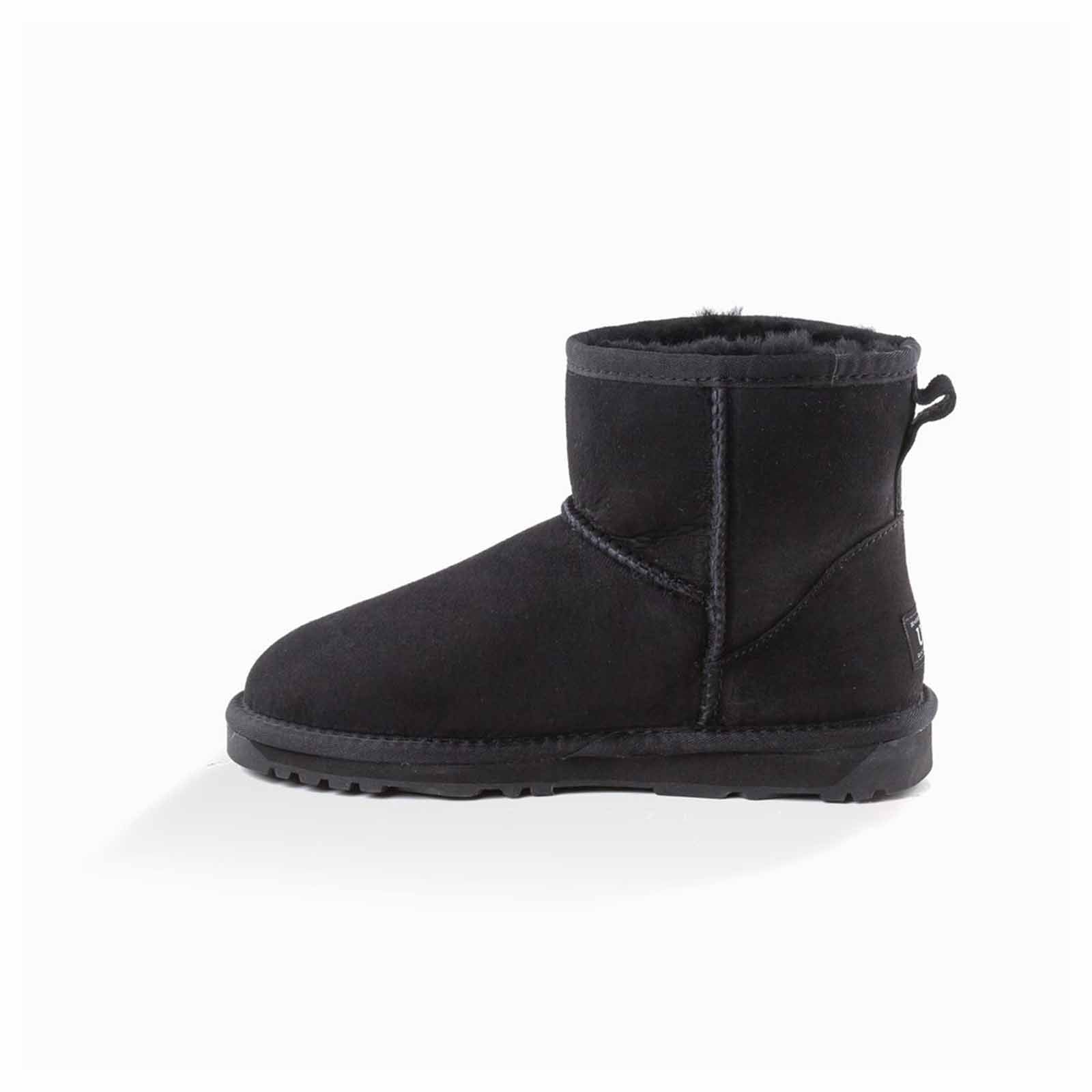 Ugg-Boots-Classic-Mini-Black-Inside
