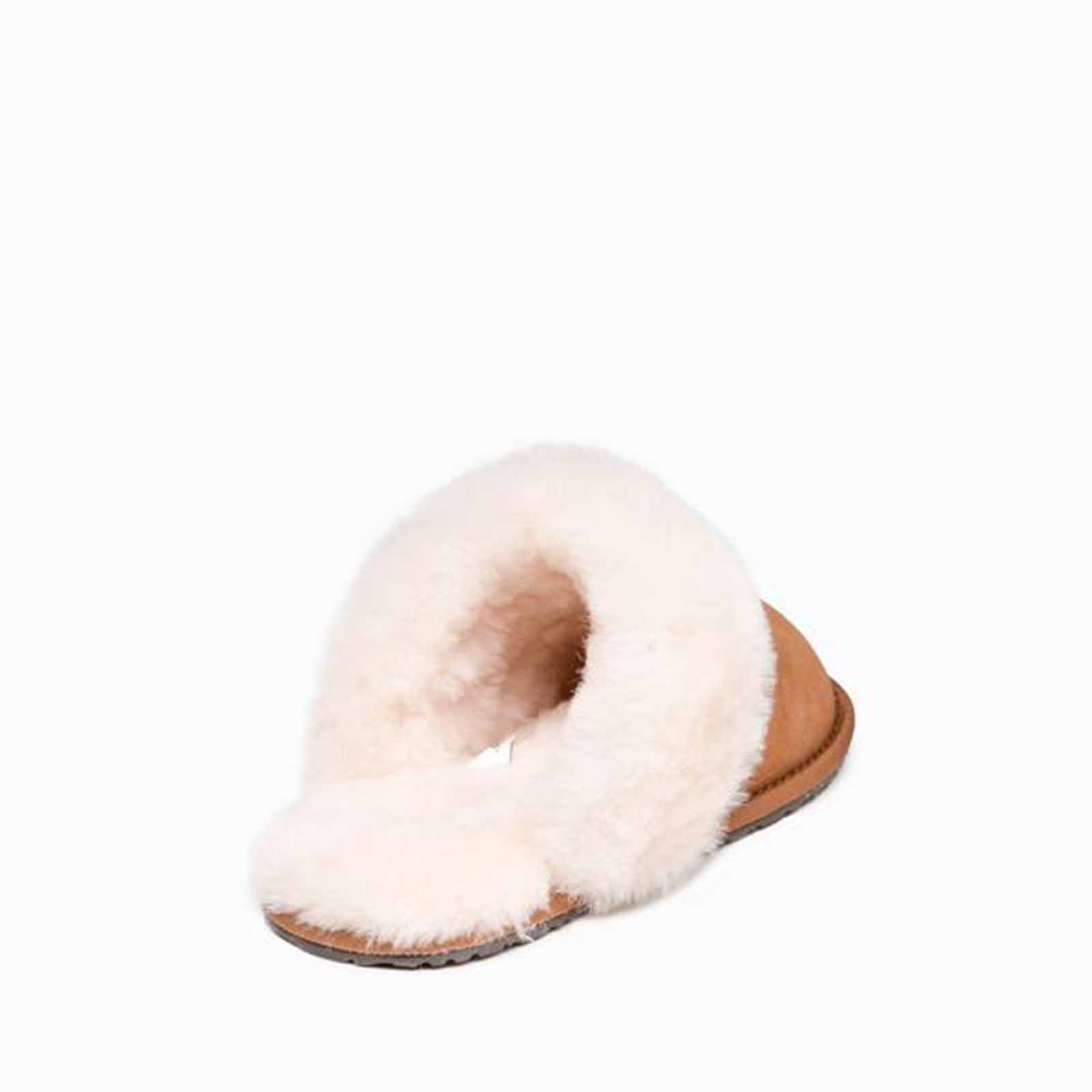 Ugg Slipper Ladies Genesis Chestnut L