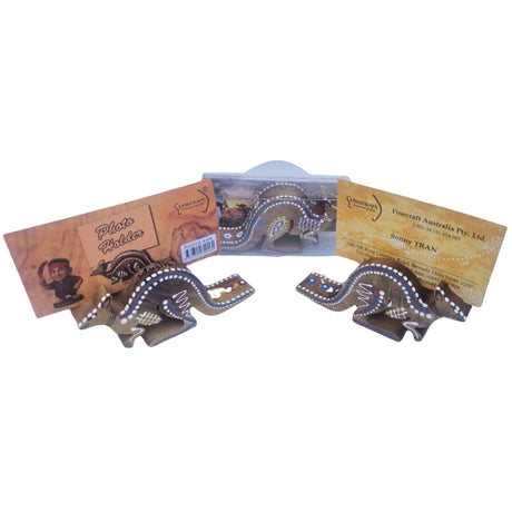 Kangaroo-Shaped-Photo-Holder