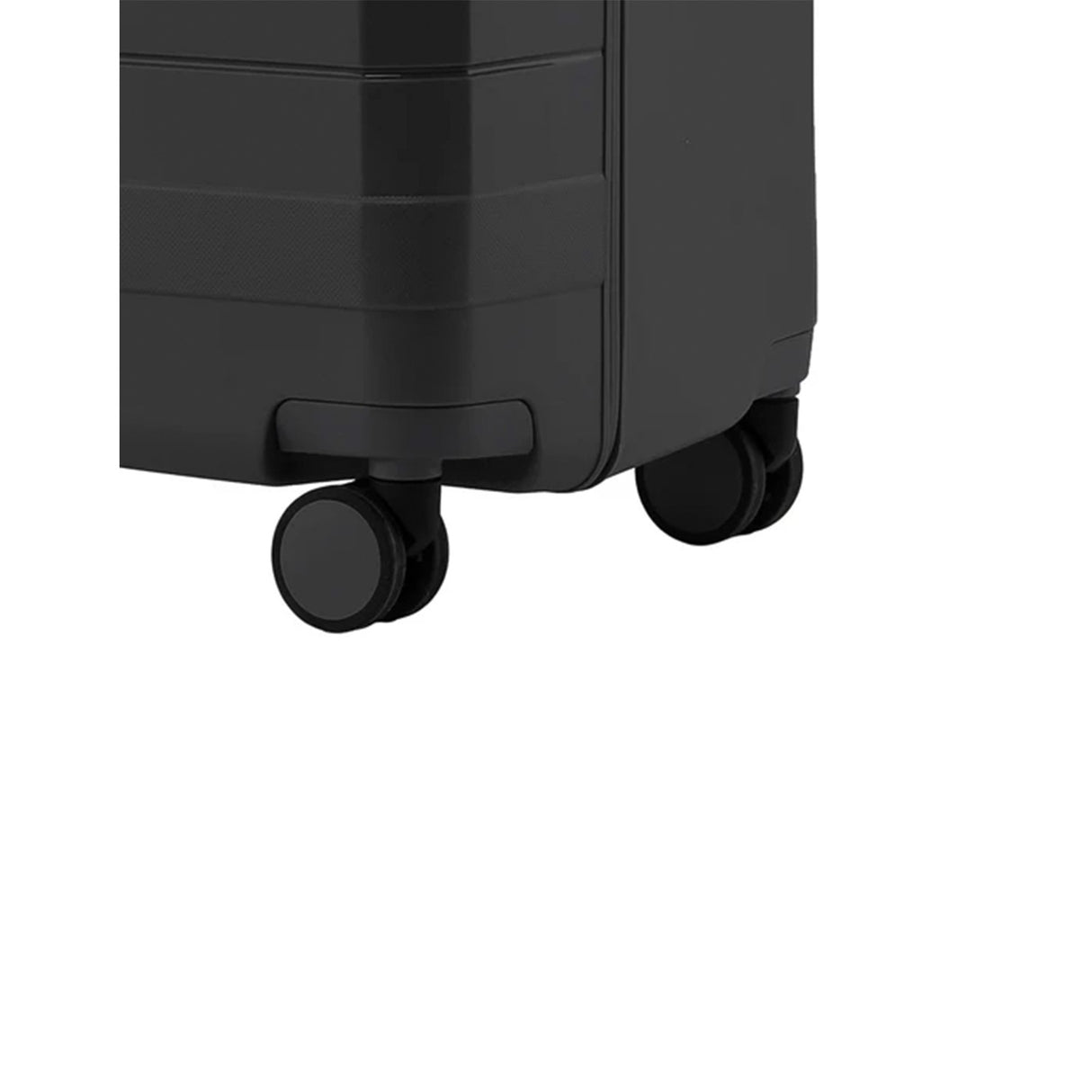 Tosca-Vault-4-Wheel-54cm-Carry-On-Suitcase-Black-Wheels