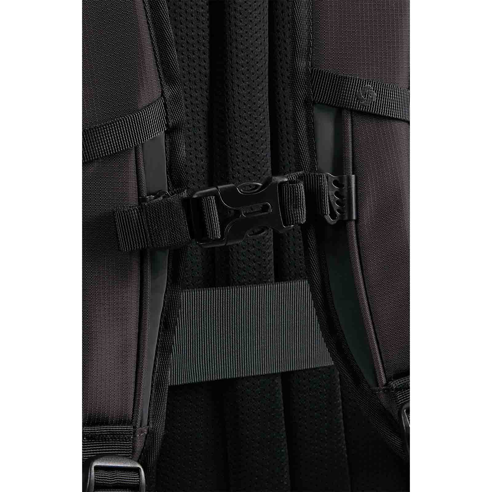 Samsonite-Biz2go-15-Inch-Laptop-Backpack-Black-Clip