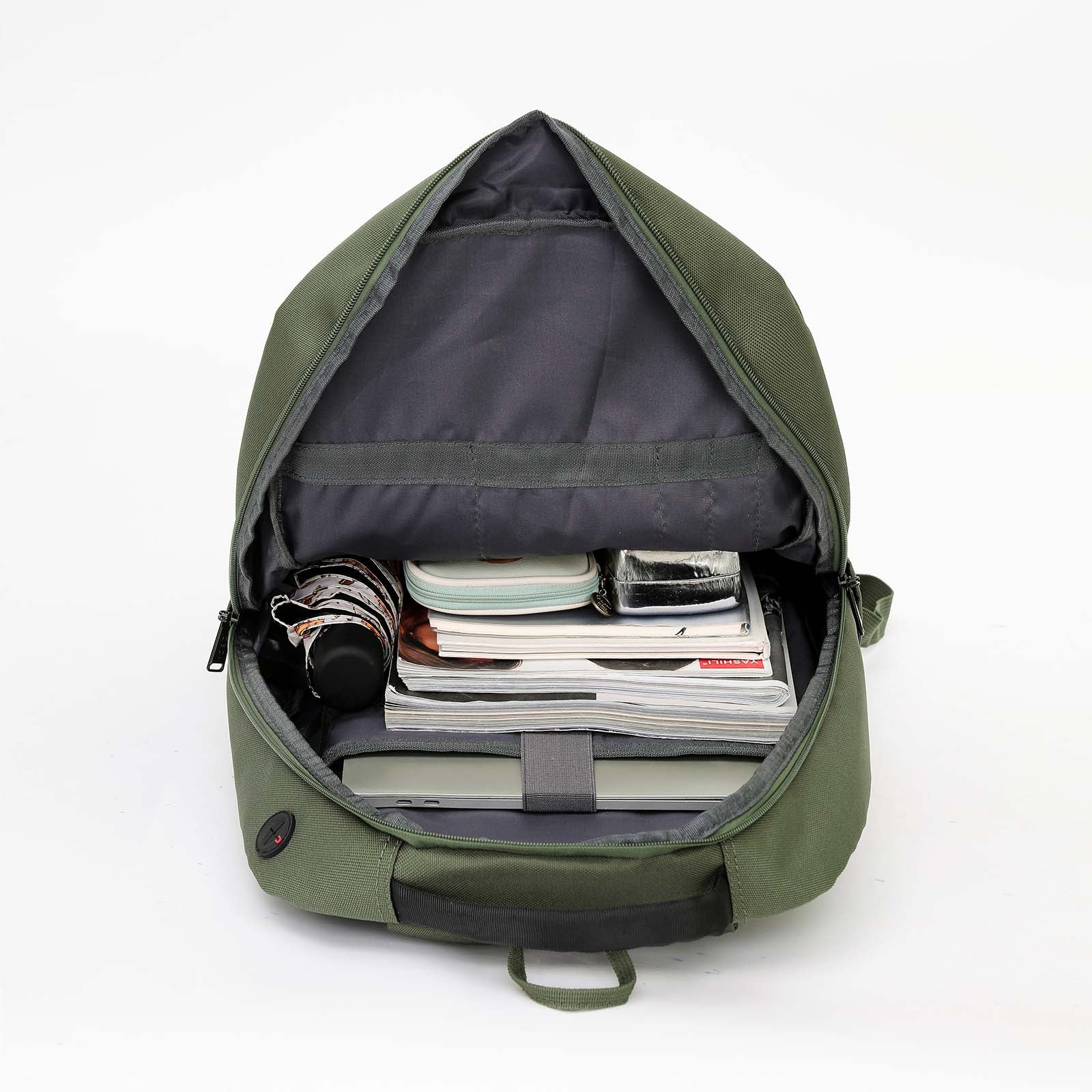 tosca-laptop-compartment-backpack-35l-khaki-opening
